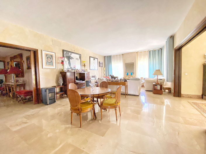 Image No.14-4 Bed Villa for sale