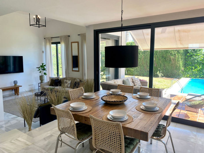 Image No.13-6 Bed Villa for sale