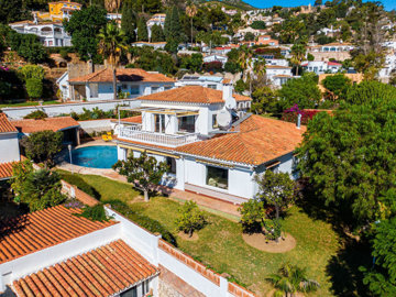 4 Bed Villa for sale