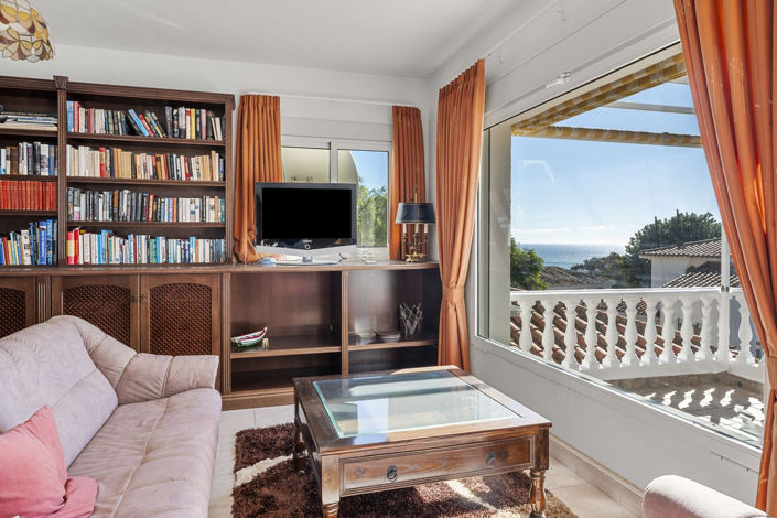 Image No.18-4 Bed Villa for sale