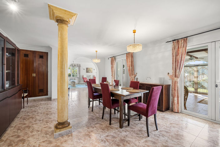 Image No.22-4 Bed Villa for sale