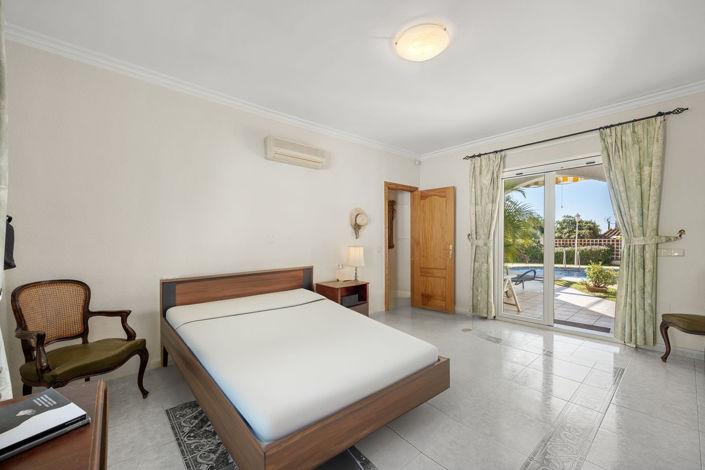 Image No.31-4 Bed Villa for sale