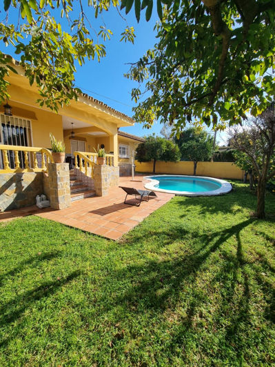 Image No.2-4 Bed Villa for sale