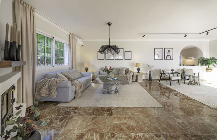 Image No.12-3 Bed Villa for sale