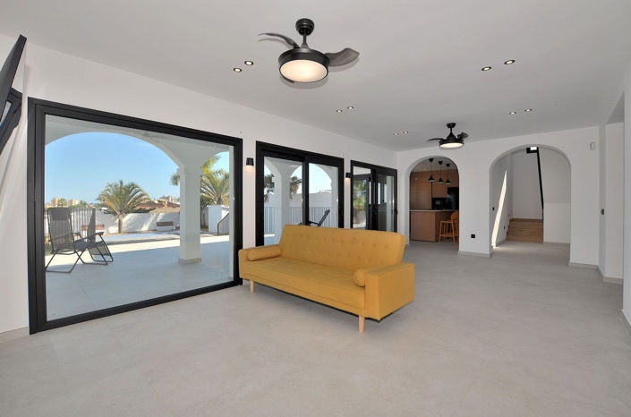 Image No.12-4 Bed Villa for sale