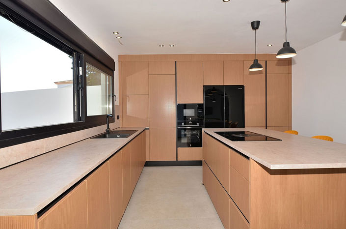 Image No.15-4 Bed Villa for sale