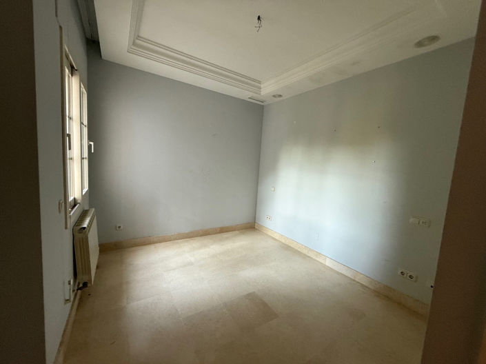 Image No.11-5 Bed Villa for sale