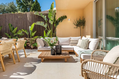 wjre2b4q9510-bb915d1cb19341576dcdc994b81ab9c5