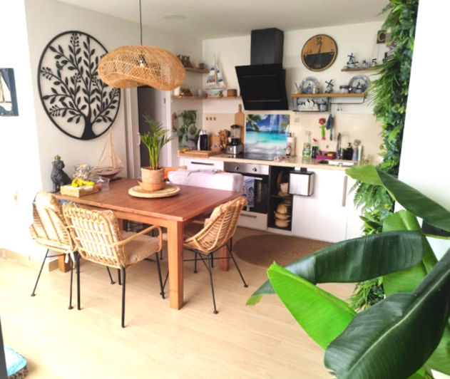 Image No.12-3 Bed Townhouse for sale