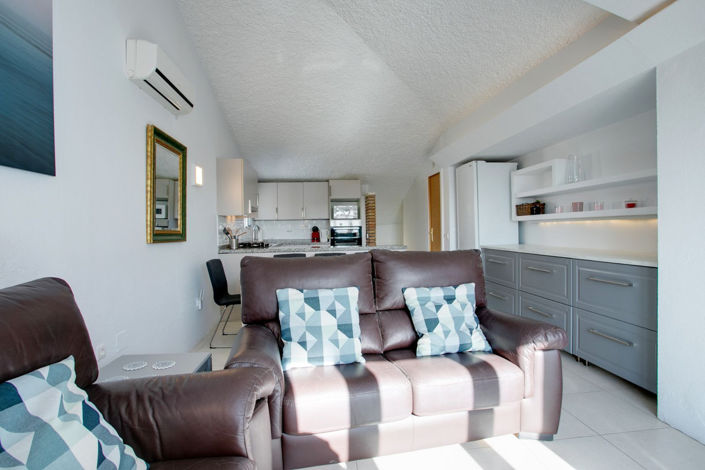 Image No.11-4 Bed Townhouse for sale