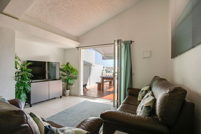 Image No.12-4 Bed Townhouse for sale