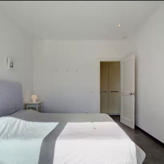 Image No.26-6 Bed Villa for sale