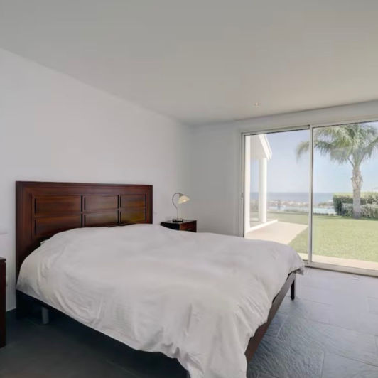 Image No.34-6 Bed Villa for sale