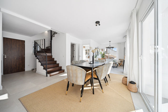 Image No.16-4 Bed Penthouse for sale