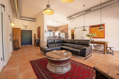 oi6zcf3lst4-c23c0f86247804fa50226aecd8b0b2c8