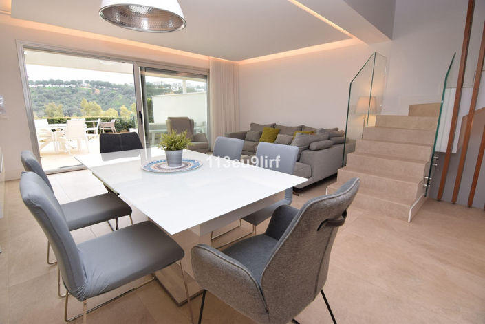 Image No.8-3 Bed Townhouse for sale