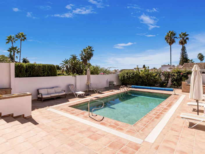 Image No.5-5 Bed Townhouse for sale