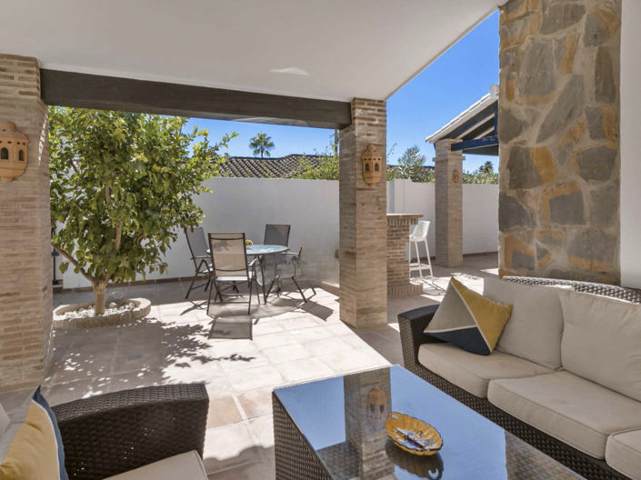 Image No.7-5 Bed Townhouse for sale