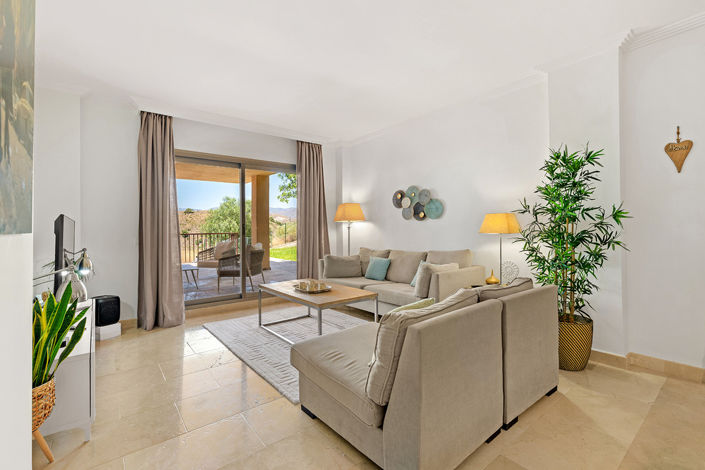 Image No.11-3 Bed Apartment for sale