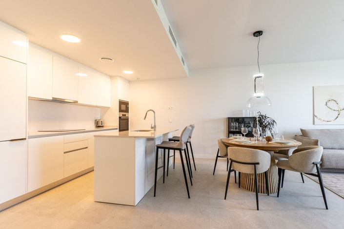 Image No.10-2 Bed Apartment for sale