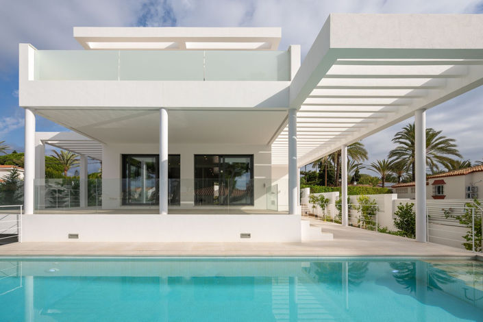 Image No.4-4 Bed Villa for sale