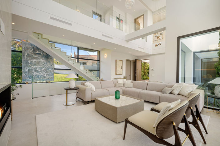 Image No.8-5 Bed Villa for sale