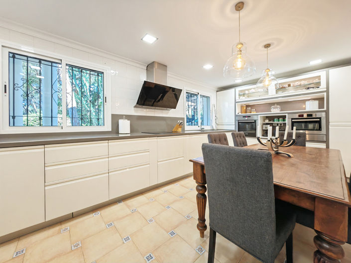 Image No.11-4 Bed Villa for sale