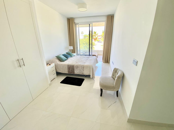 Image No.10-3 Bed Apartment for sale