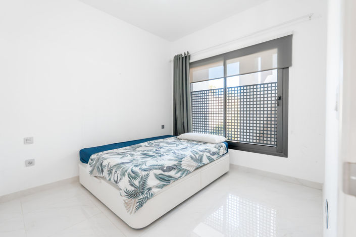 Image No.16-2 Bed Apartment for sale