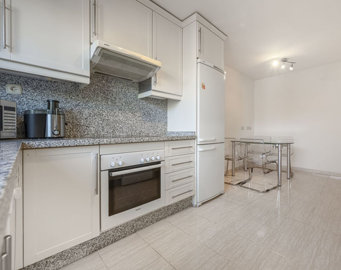 g9aqe24469l11-20939a0134ad724a8cb2a801094d15a