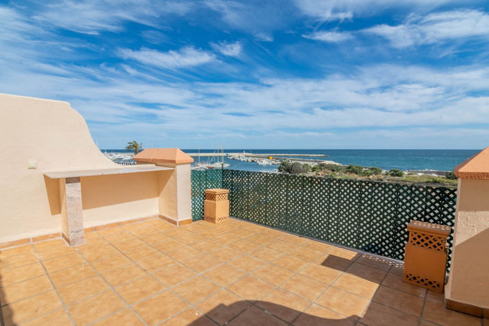 Image No.3-4 Bed Townhouse for sale