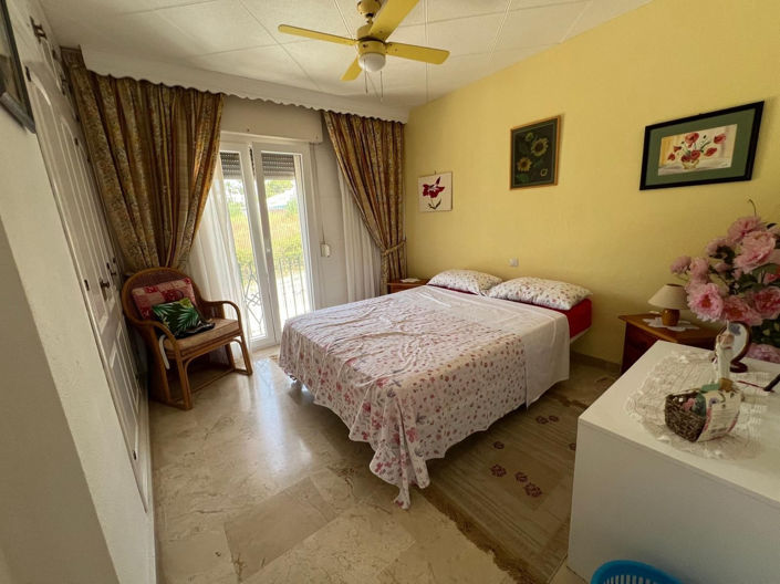 Image No.9-3 Bed Townhouse for sale