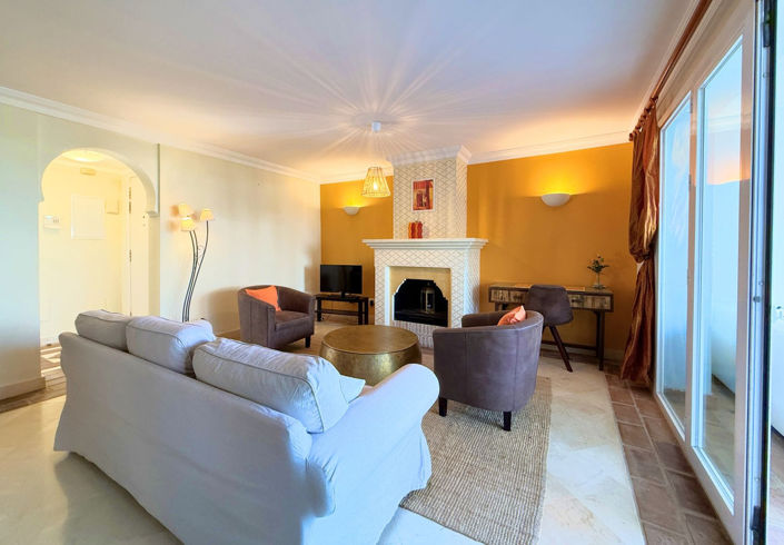 Image No.12-2 Bed Apartment for sale