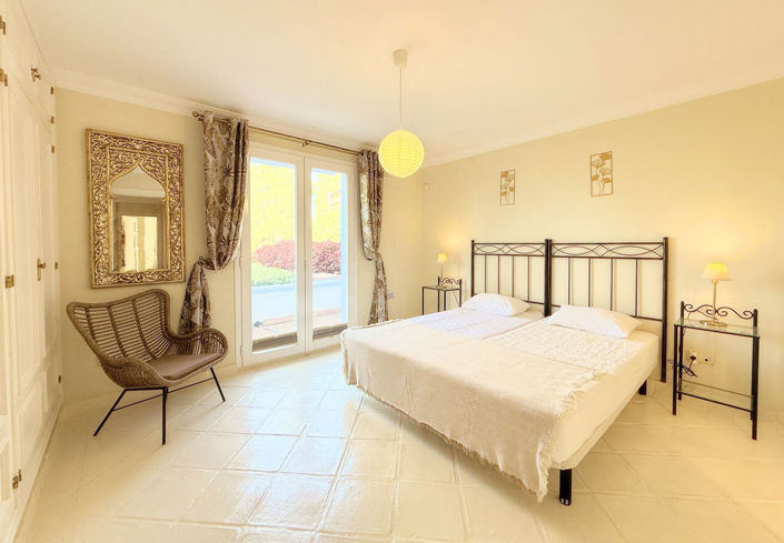 Image No.17-2 Bed Apartment for sale