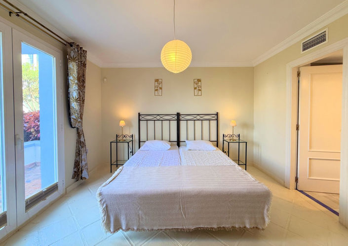 Image No.18-2 Bed Apartment for sale