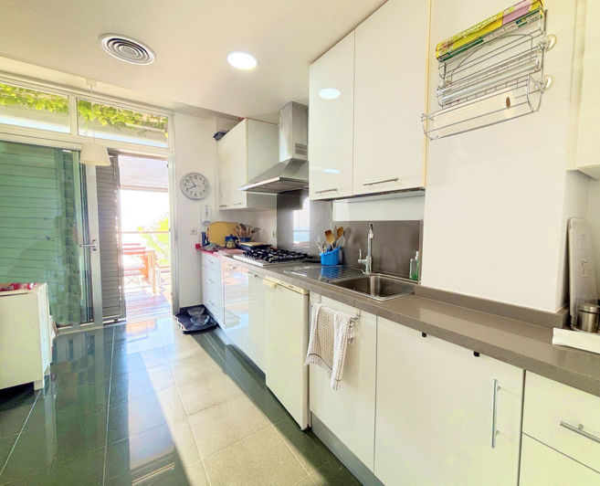 Image No.14-3 Bed Penthouse for sale