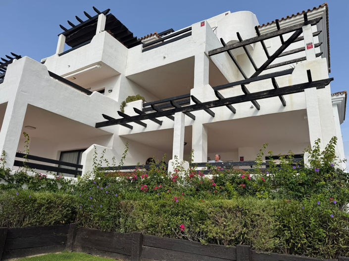 Image No.1-2 Bed Apartment for sale