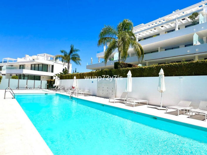 Image No.1-3 Bed Apartment for sale