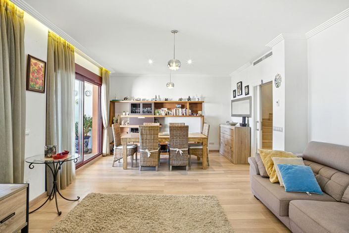 Image No.13-3 Bed Townhouse for sale