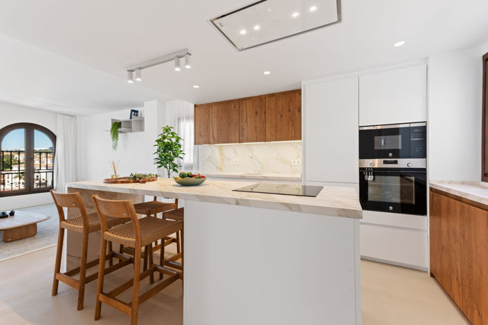 Image No.23-4 Bed Penthouse for sale