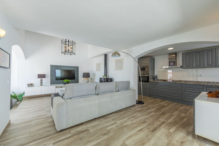 Image No.10-3 Bed Villa for sale