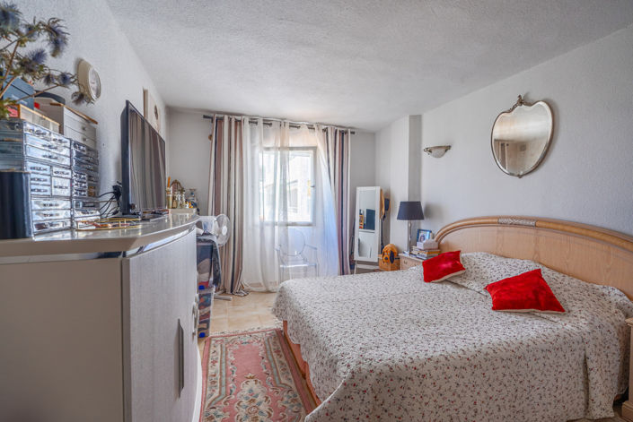 Image No.17-2 Bed Apartment for sale