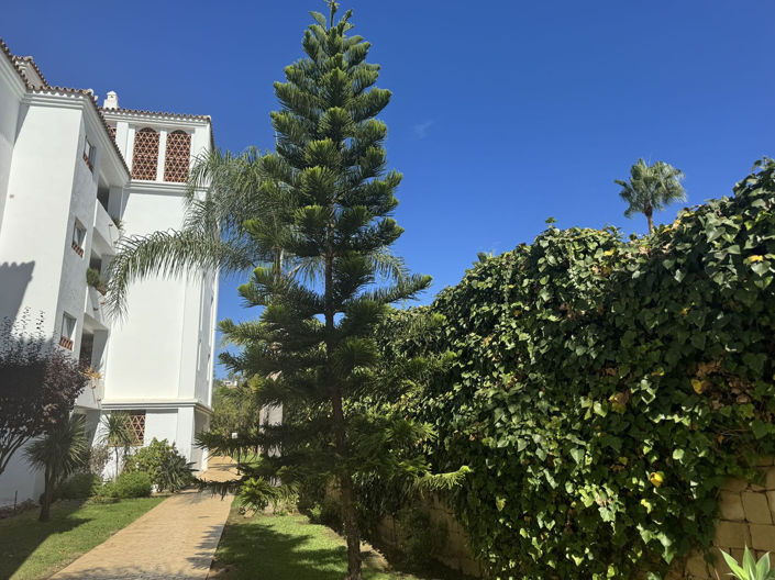 Image No.1-2 Bed Apartment for sale