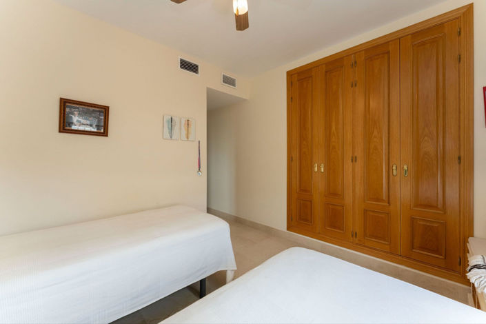 Image No.26-3 Bed Villa for sale