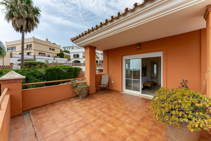 Image No.9-3 Bed Villa for sale