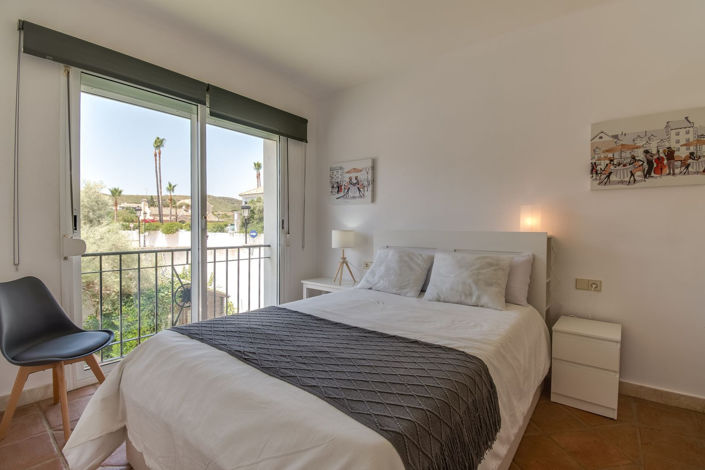 Image No.10-4 Bed Villa for sale