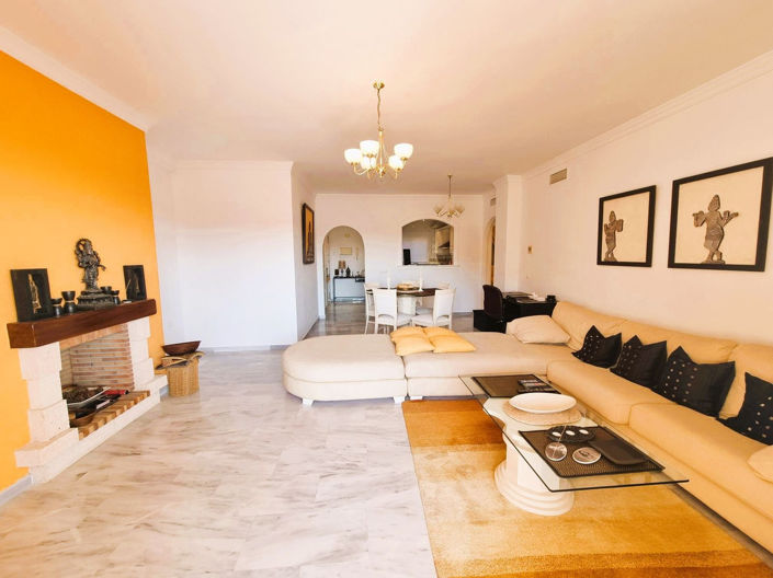 Image No.8-2 Bed Apartment for sale