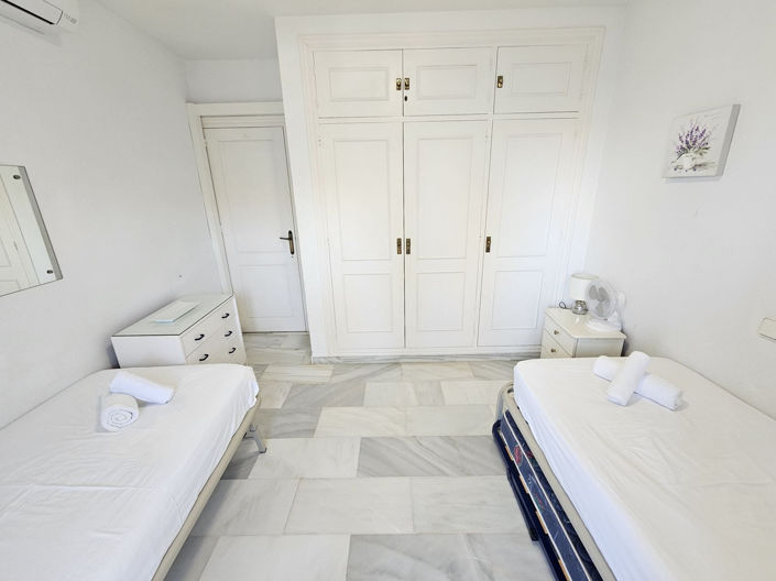 Image No.15-2 Bed Apartment for sale