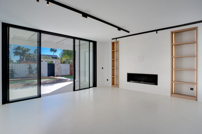 Image No.7-4 Bed Villa for sale