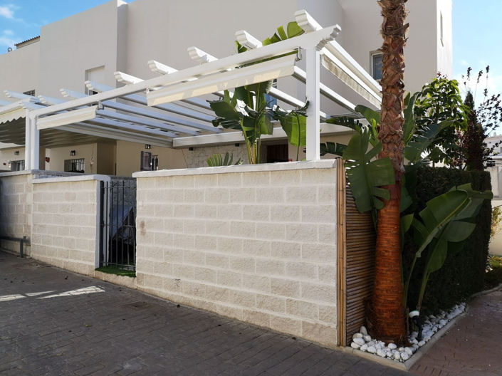 Image No.2-4 Bed Townhouse for sale